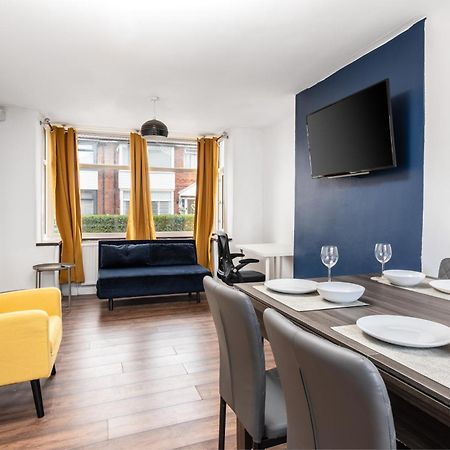 Comfy 3Br Home - Pool Table - Games - Sleeps 8 Manchester Eksteriør bilde